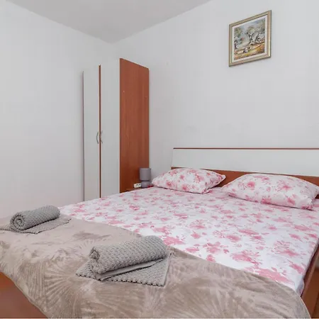 3 Bedroom Awesome In