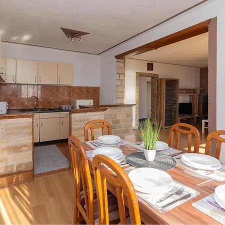 Apartament Stunning In